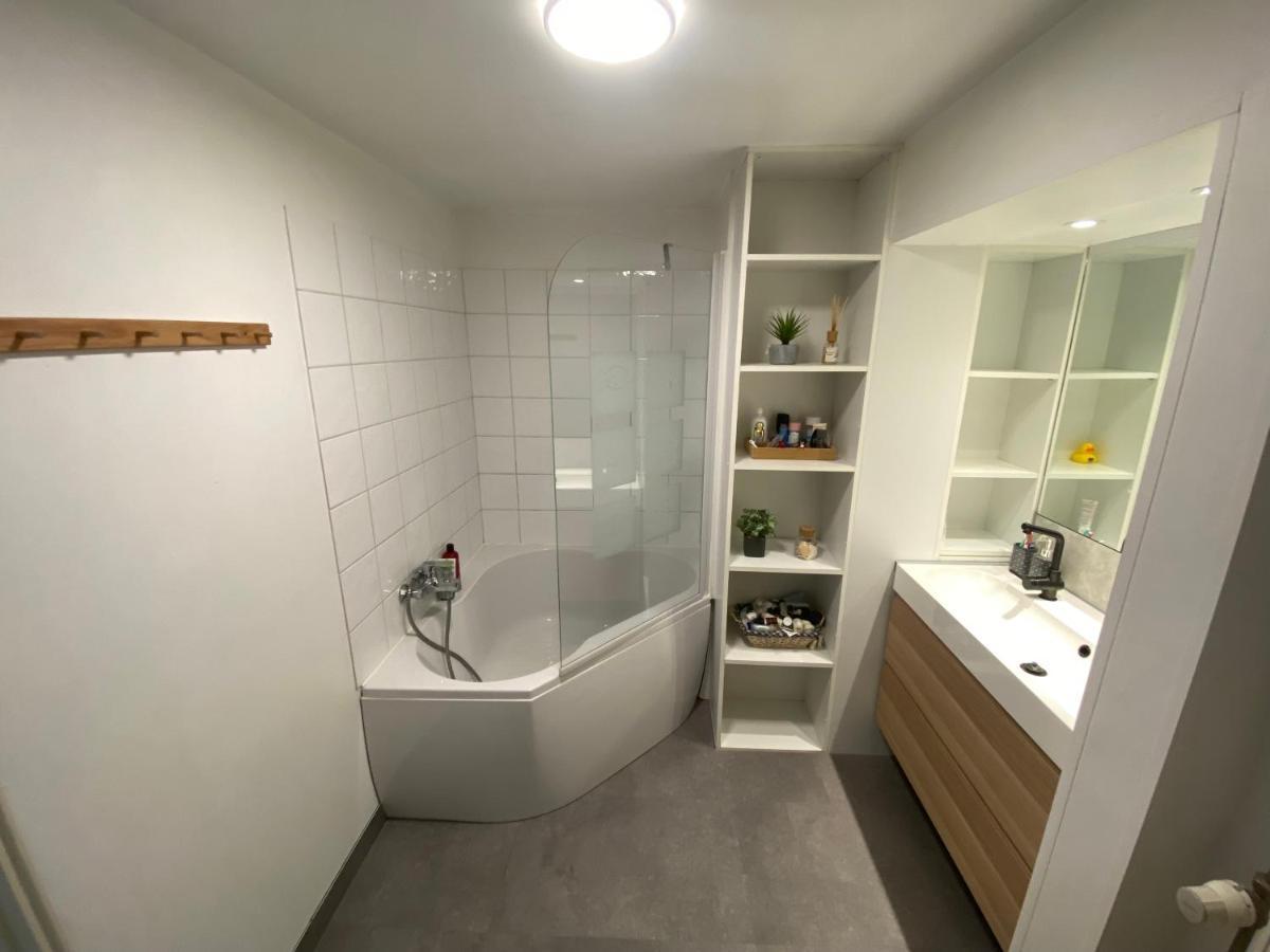 Spacious Apartment With Sea View Ostende Kültér fotó