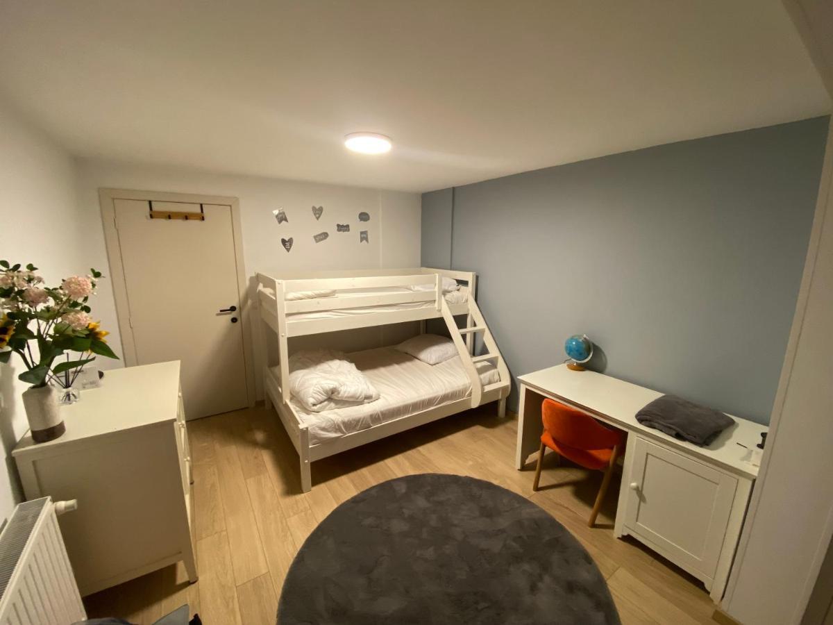 Spacious Apartment With Sea View Ostende Kültér fotó